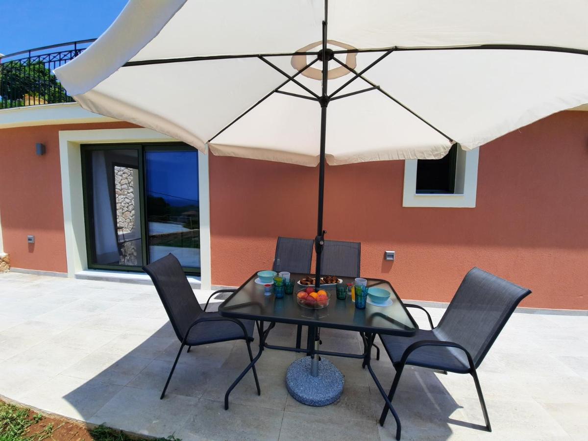 Freesia Grand Sea View Residence Svoronata Exterior photo