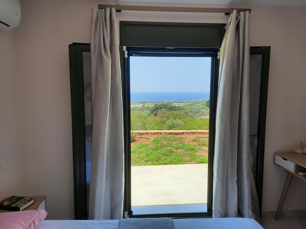 Freesia Grand Sea View Residence Svoronata Exterior photo