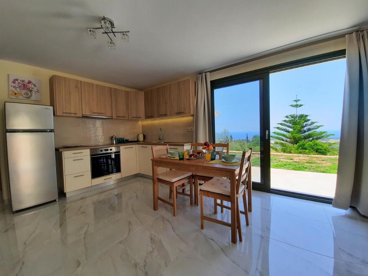 Freesia Grand Sea View Residence Svoronata Exterior photo