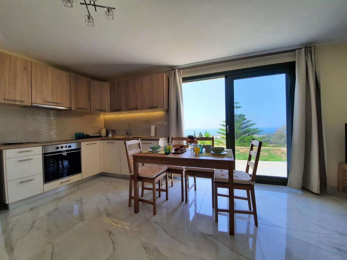 Freesia Grand Sea View Residence Svoronata Exterior photo