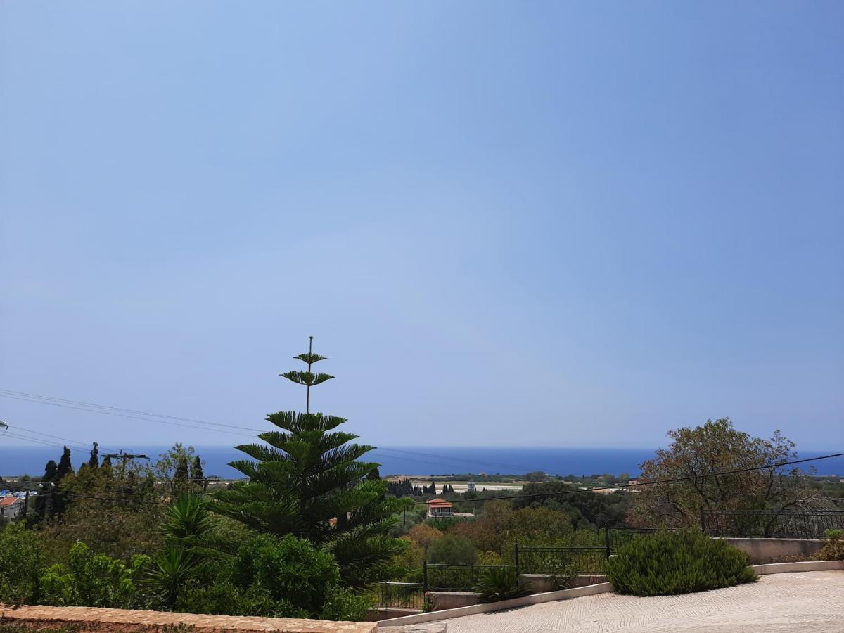 Freesia Grand Sea View Residence Svoronata Exterior photo