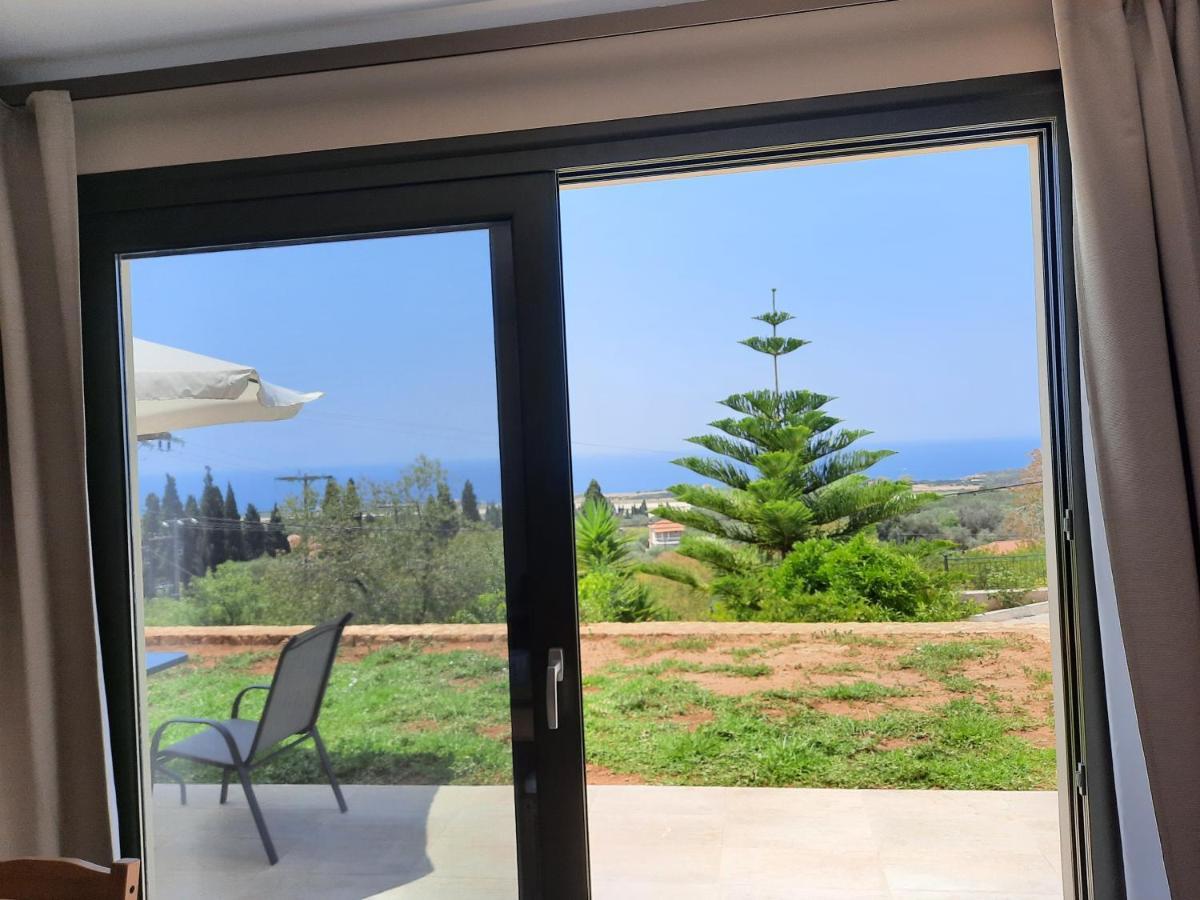 Freesia Grand Sea View Residence Svoronata Exterior photo