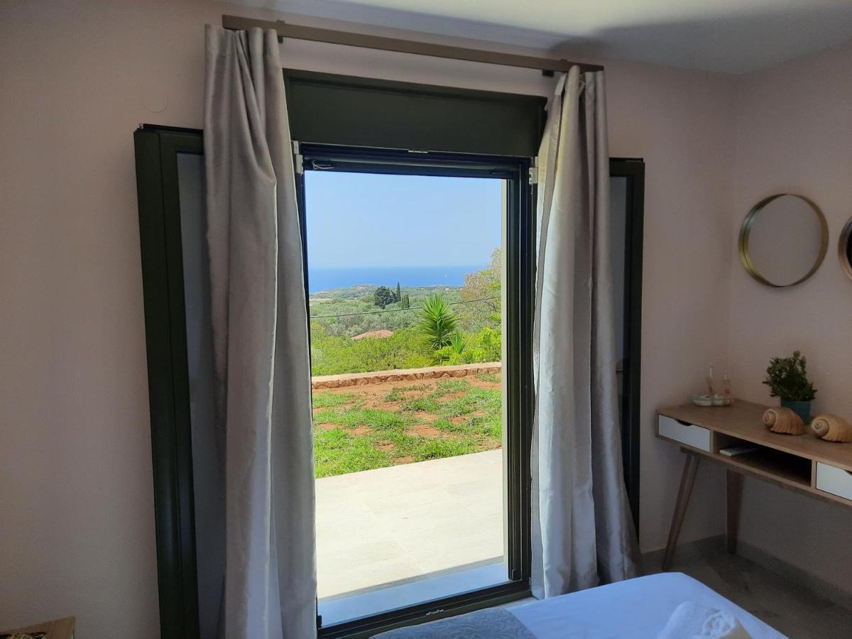 Freesia Grand Sea View Residence Svoronata Exterior photo